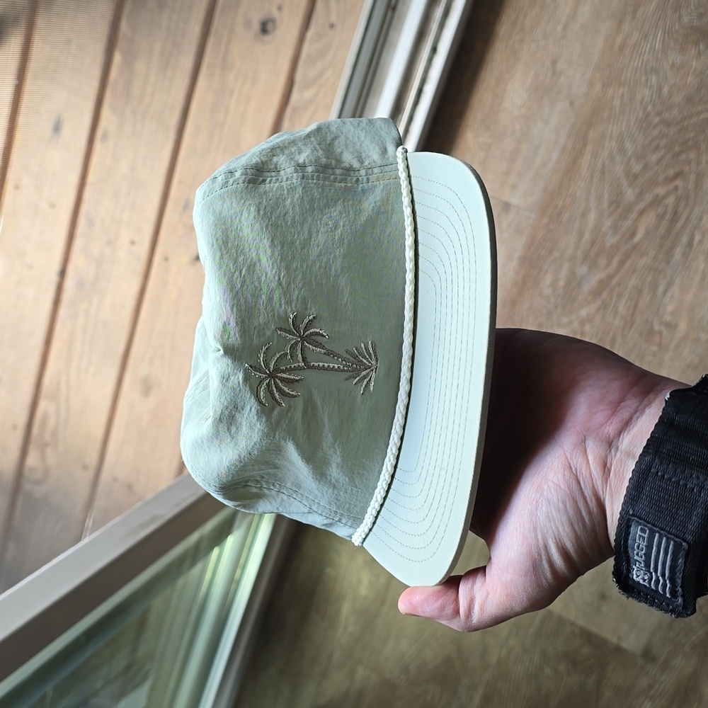 Katin retreat hat